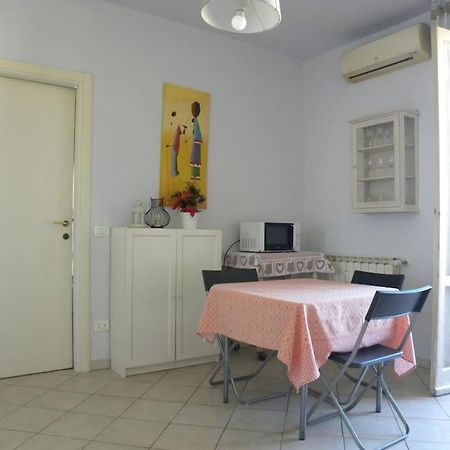 Bright Apt With Views And Terrace Florenţa Exterior foto